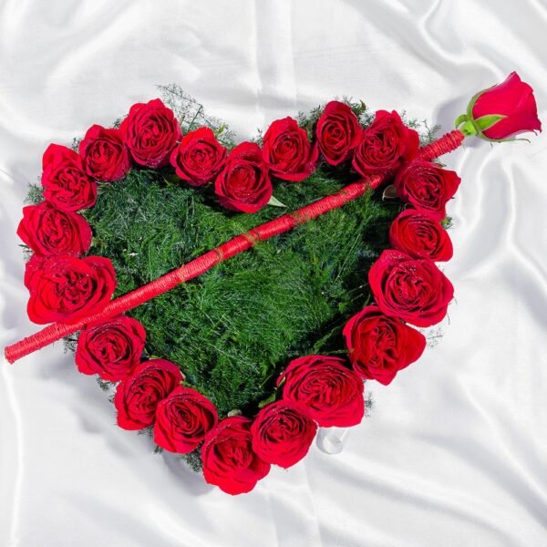 Rose In The Heart Arrangement - Image 3